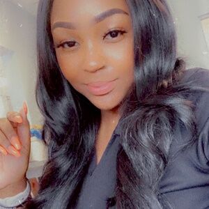 Meet your Posher, Jasmine